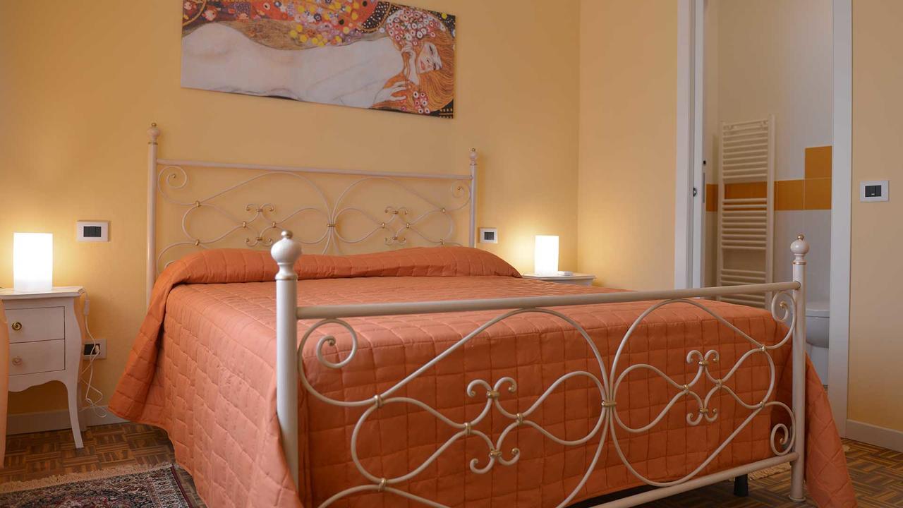 ルッカ La Locanda Francigena Bed & Breakfast エクステリア 写真