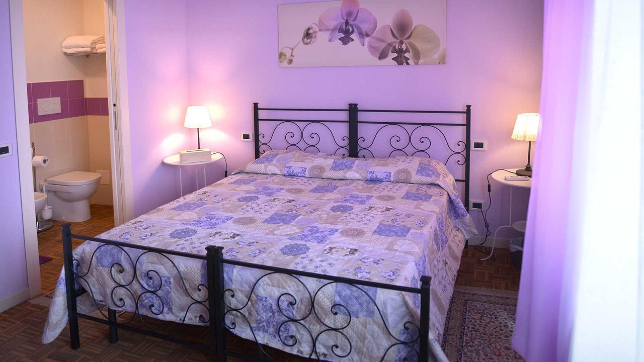 ルッカ La Locanda Francigena Bed & Breakfast エクステリア 写真