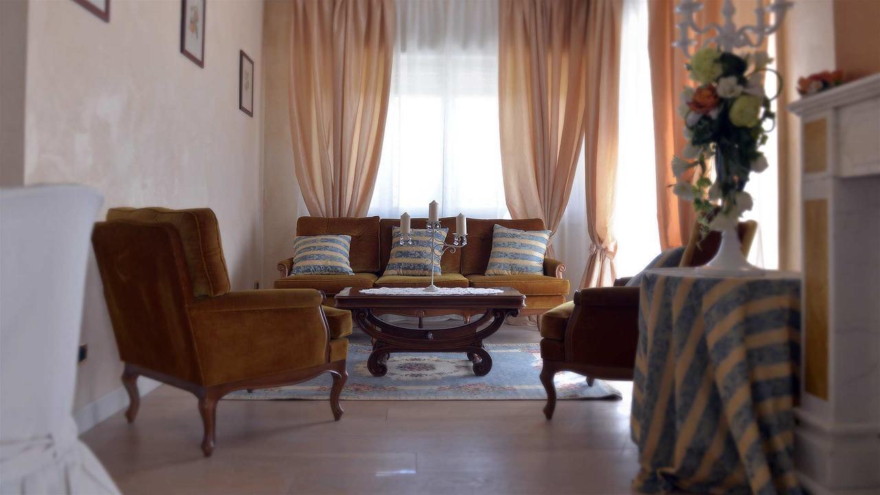 ルッカ La Locanda Francigena Bed & Breakfast エクステリア 写真