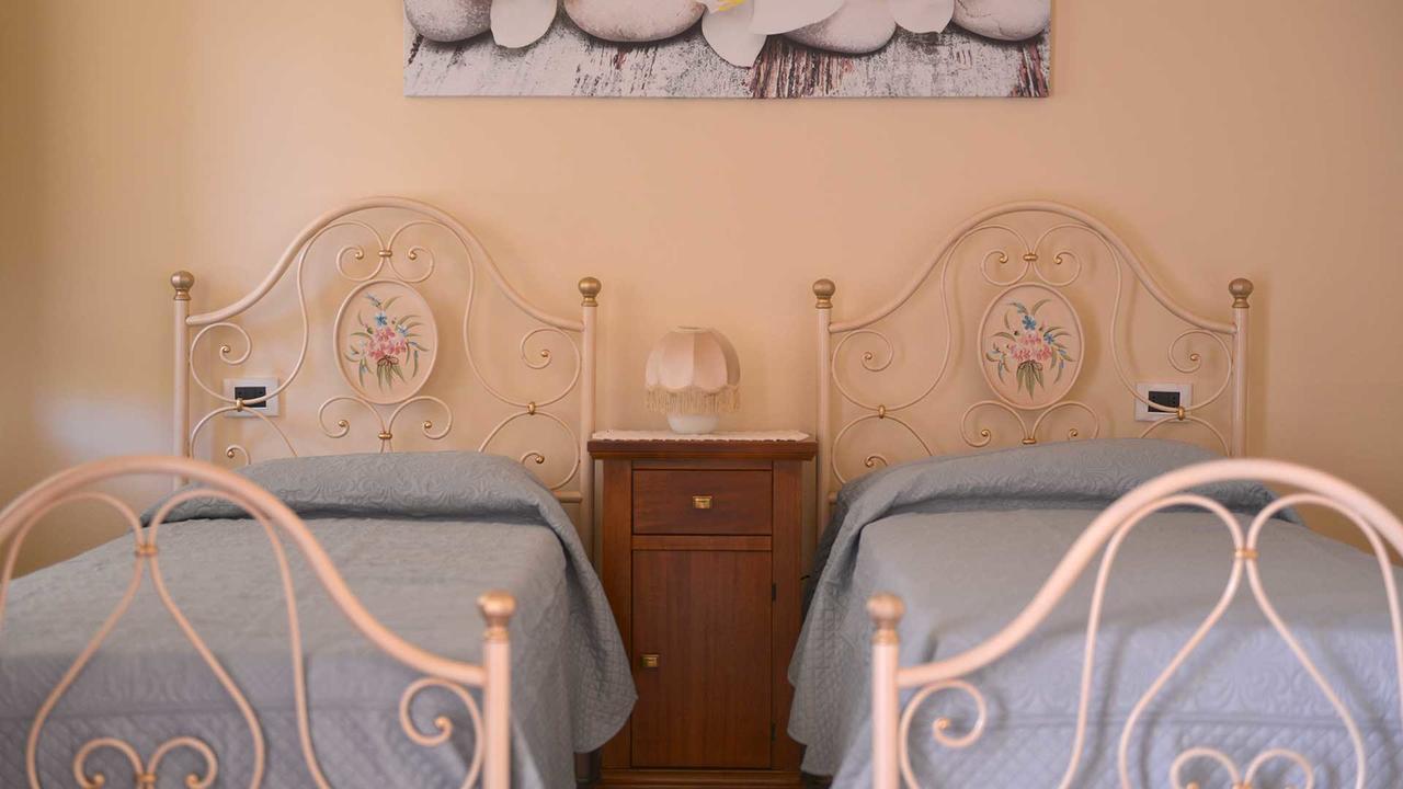 ルッカ La Locanda Francigena Bed & Breakfast エクステリア 写真